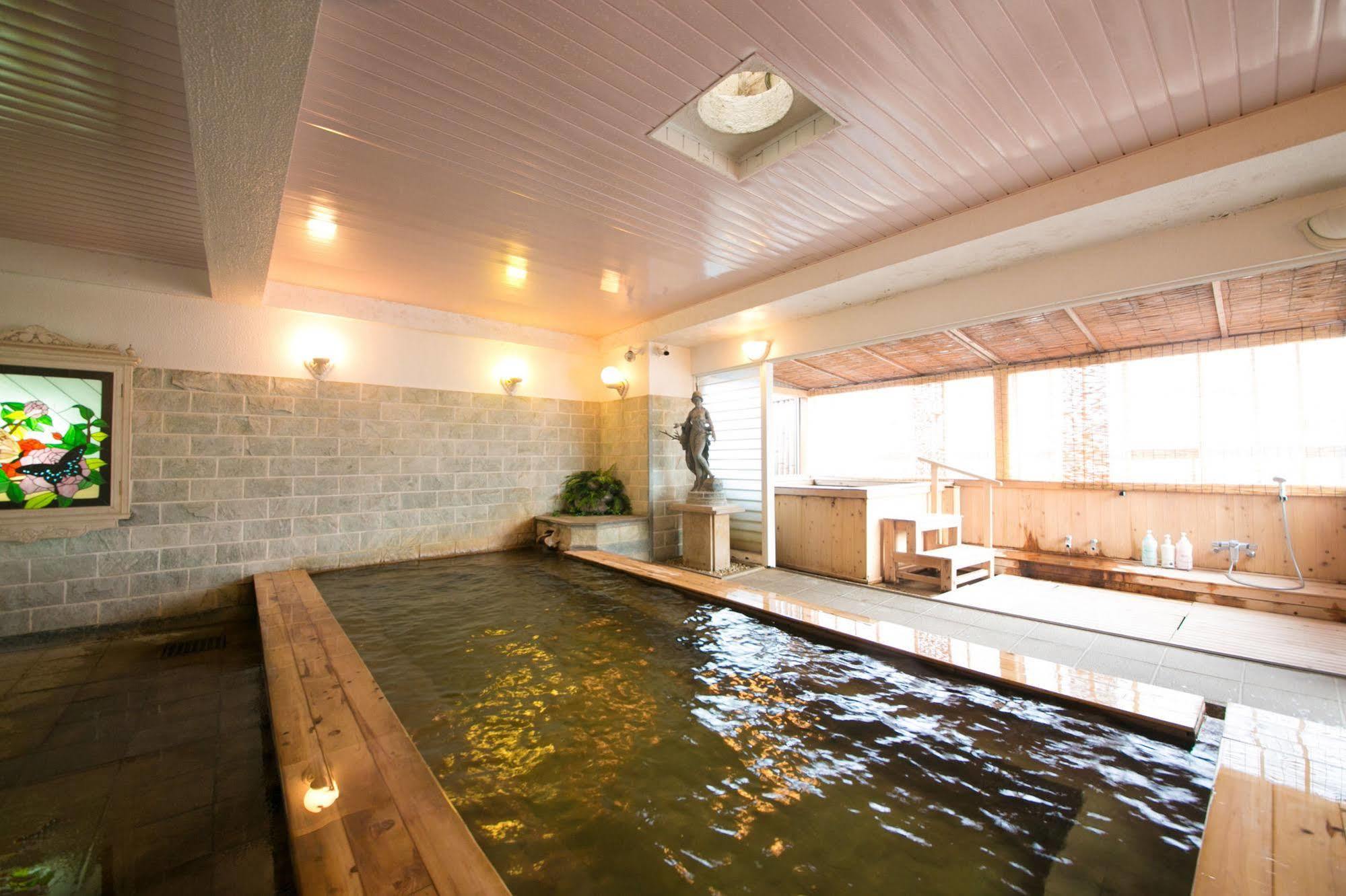 Hotel Housenkaku Beppu Exterior photo