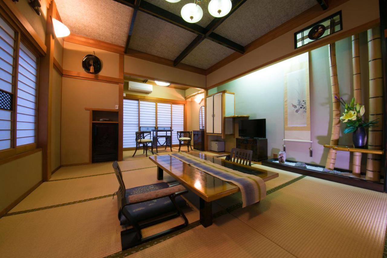 Hotel Housenkaku Beppu Exterior photo